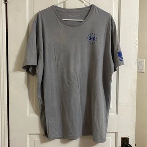 Under armour heatgear tee shirt size 2xl